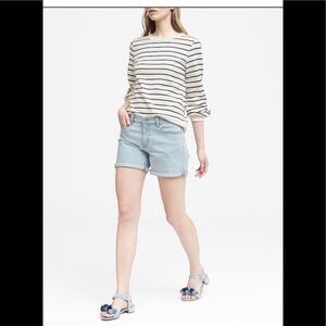 NWT Banana Republic  6" Denim Short